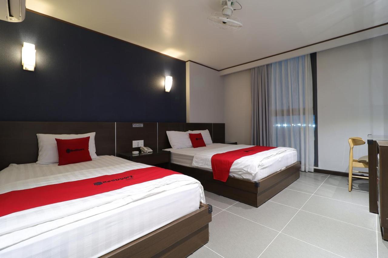 RedDoorz Plus&Cloud 9 Quang Trung Hotel TP. Hồ Chí Minh Ngoại thất bức ảnh